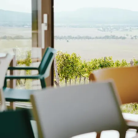 Villa Zalaba Wine House